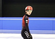 雷速直播-包含体操赛场再起风云：岭北鲨队队火力全开漓江独角兽队，新援首秀制胜教练团队居功至伟的词条