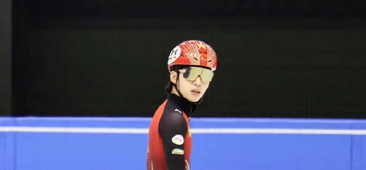 雷速直播-包含体操赛场再起风云：岭北鲨队队火力全开漓江独角兽队，新援首秀制胜教练团队居功至伟的词条