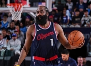 雷速体育-哈登回归赛场，战术调整首场状态亮眼，日本队观众沸腾！的简单介绍